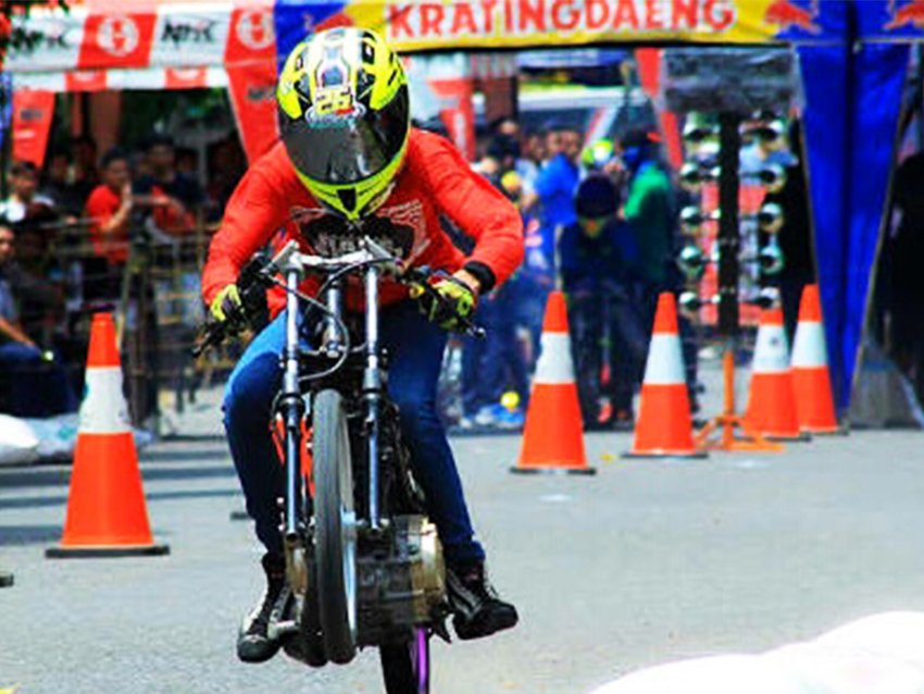 Satlantas Tangsel Drag Bike Kejar 500 ‘Pembalap Jalanan’