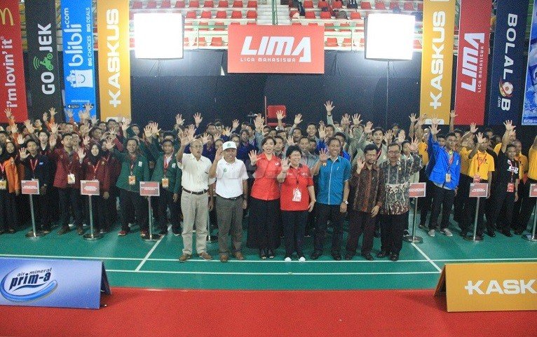 Gunakan Gedung Baru Grha Instiper, LIMA Badminton CJYC Yogyakarta Resmi Dimulai