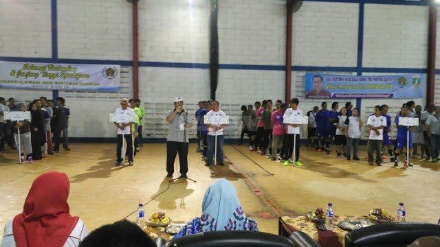 Seksi Wartawan Olahraga (SIWO) Provinsi Banten menggelar pekan olahraga wartawan Banten (Porwaban), di Lapangan Radar Arena, Kota Serang, Senin (23/4). (mitrapol.com)